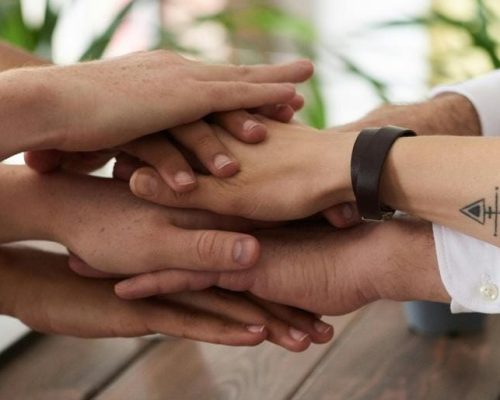 Como transformar inclusão em vantagem competitiva no mercado de tecnologia e indústria