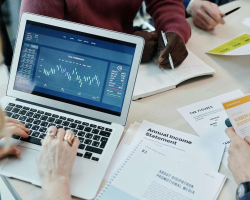 Tabela Salarial de TI 2026: Faixas Salariais dos Cargos Mais Contratados no Brasil